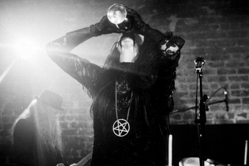 "Twin Temple" - die satanische Doo-Wop-Band aus Los Angeles