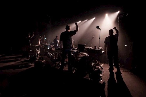 High Tone: technoide Soundwelten auf "Time Has Come"