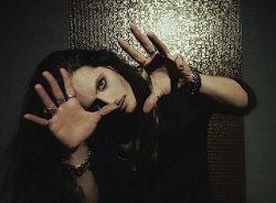 Wisborg: Single + Video "Kalt wie Eis"
