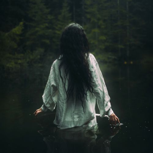 Stück für Stück ins Dunkel: ‚Bragolin‘ releast „I Don’t Like What It Does To Me“ episodisch