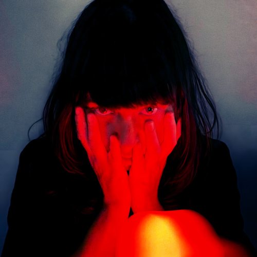 Hunter As A Horse – „Lighthouse“: Dark-Pop trifft Tiefenpsychologie