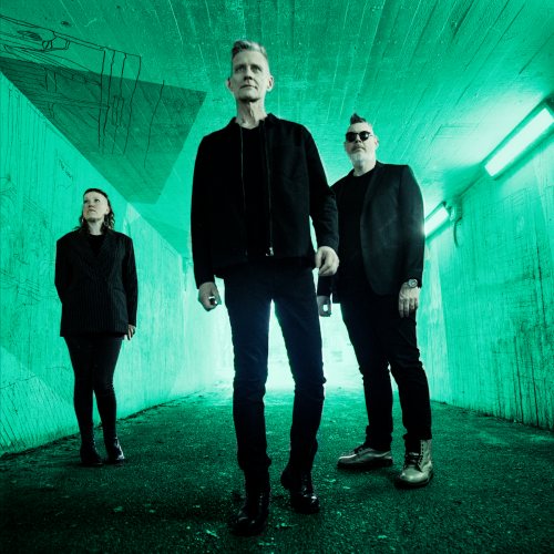 ‘Biomekkanik’ zurück: Deal mit Dependent Records fix