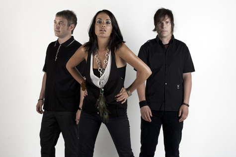 Kosheen: endlich wieder live - 6 Shows im April!