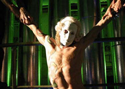 Cross-Genre-Aktionstheater "Marquis de Sade"