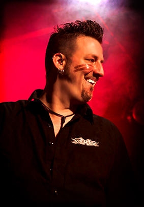 Interview mit Sven Enzelmann (The Promise) online