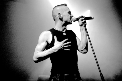 Head-less auf Tour mit VNV Nation und Melotron