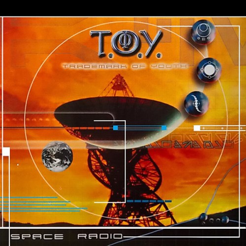 Eine alte Rechnung mit „Space Radio“ – T.O.Y.