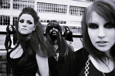 All Ends – "Apologize" Videopremiere auf MySpace!