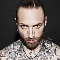 Backyard Babies Interview online!!!