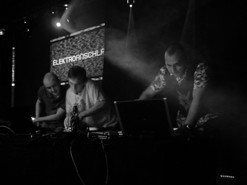 Elektroanschlag No.10