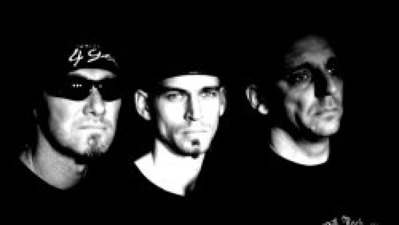 Goth-/Wave-Rock von "Salvation AMP"