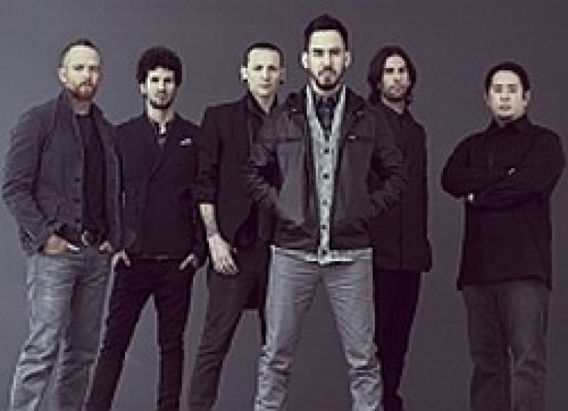Linkin Park: A Light That...