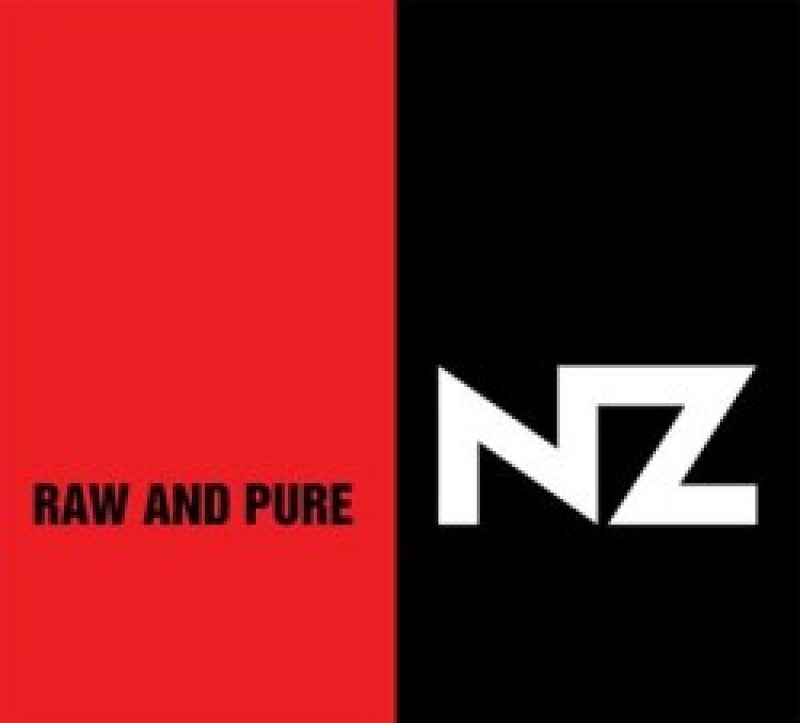 Erstlingswerk "Raw and Pure" von...
