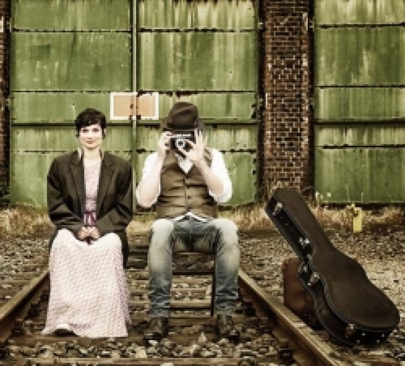 Mrs. Greenbird auf "Postcards"-Tour im...