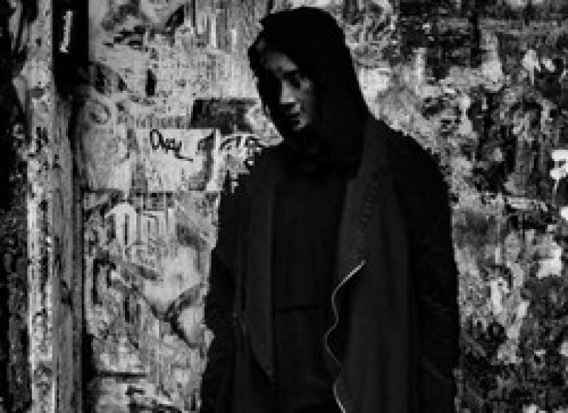 Victor Love: Soloalbum "Technomancy"
