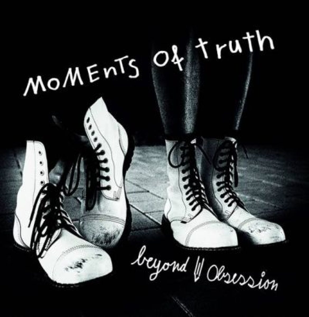 Beyond Obsession kommen mit "Moments...