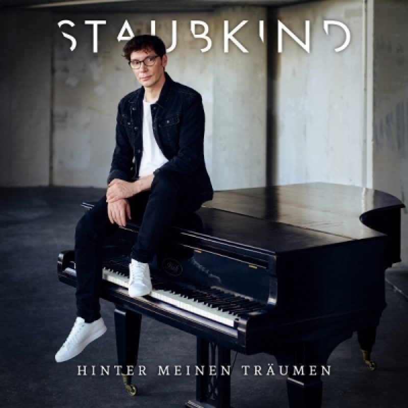 Jetzt erhältlich: Staubkind - Hinter...